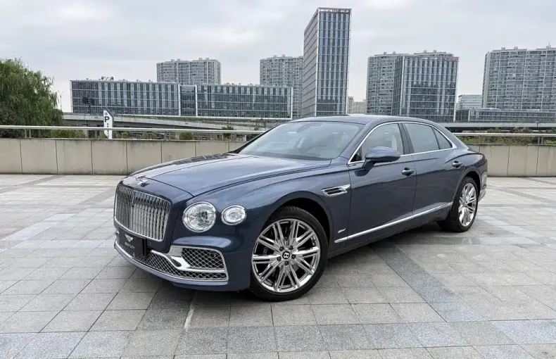 Bentley Flying Spur PHEV 2022 из Китая