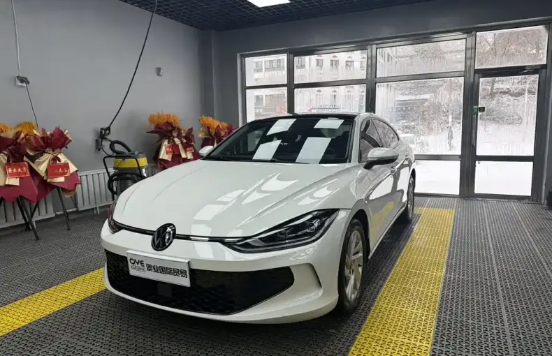 Volkswagen Lamando 2022 из Китая