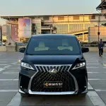 Lexus LM 2022 из Китая