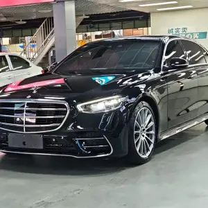Mercedes-Benz S-Class 2023 из Китая