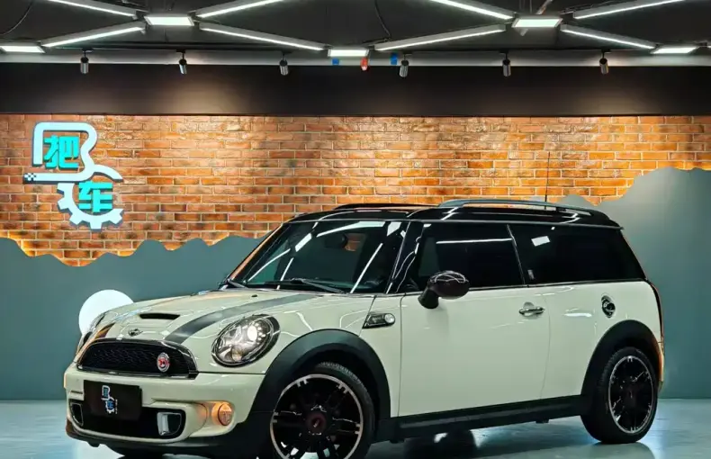 MINI Mini Clubman 2012 из Китая