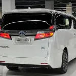 Toyota Vellfire 2021 из Китая