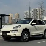 Porsche Cayenne 2012 из Китая