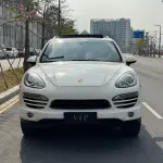 Porsche Cayenne 2012 из Китая
