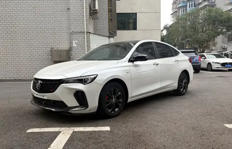 Buick Verano 2022 из Китая