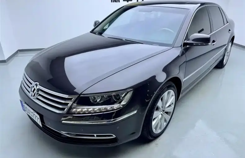 Volkswagen Phaeton 2012 из Китая