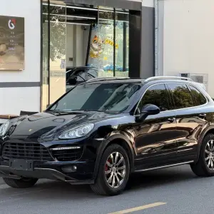 Porsche Cayenne 2012 из Китая