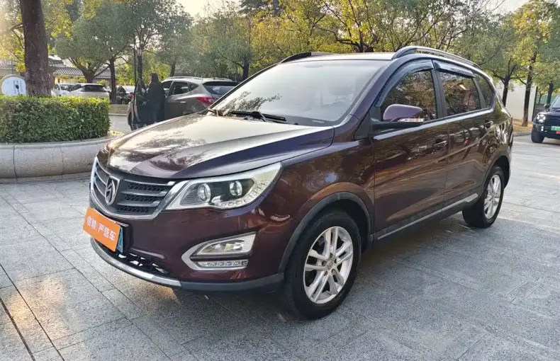 Baojun 560 2016 из Китая