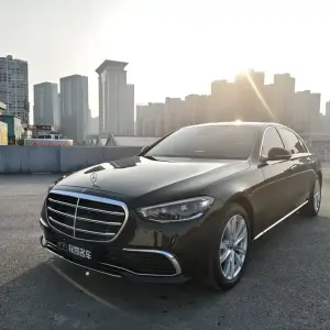 Mercedes-Benz S-Class 2023 из Китая