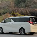 Toyota Alphard 2017 из Китая