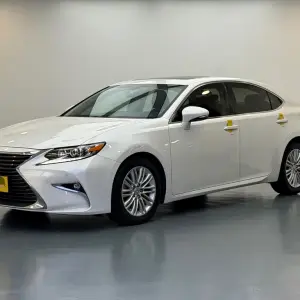 Lexus ES 2015 из Китая