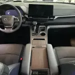Toyota Granvia 2025 из Китая