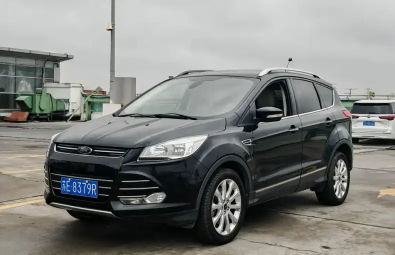 Ford Kuga 2013 из Китая