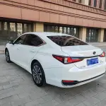 Lexus ES 2022 из Китая