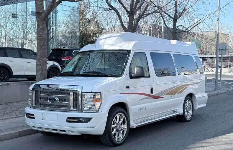 Ford E350 2015 из Китая