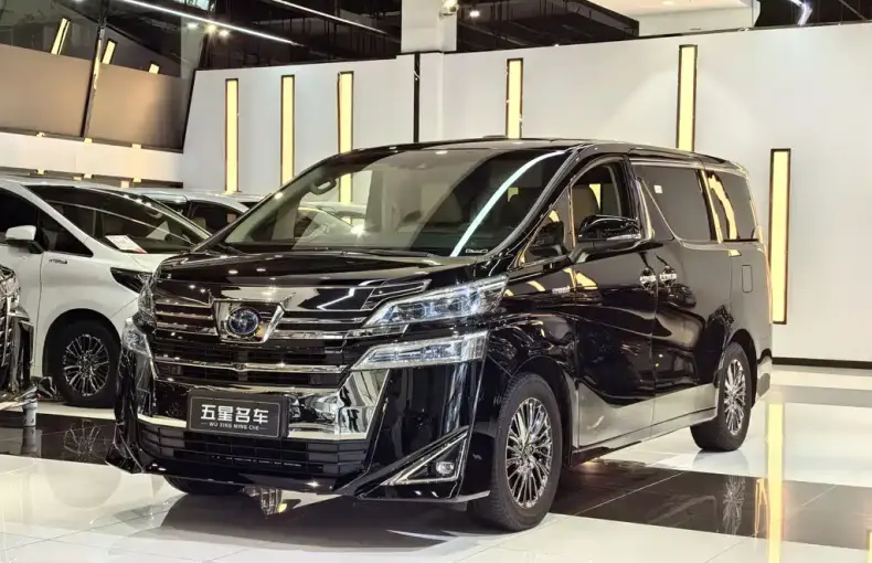 Toyota Vellfire 2021 из Китая