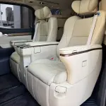 Toyota Alphard 2018 из Китая