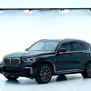 BMW X5 2023 из Китая