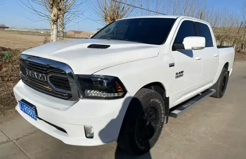 RAM Ram Trucks 2016 из Китая