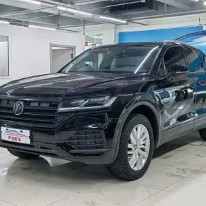 Volkswagen Touareg 2021 245 л.с. 245 л.с. из Китая