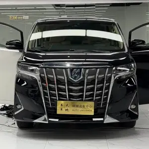 Toyota Alphard 2023 из Китая
