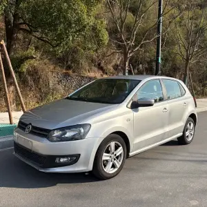 Volkswagen Polo 2011 из Китая