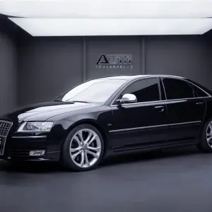 Audi S8 2009 из Китая