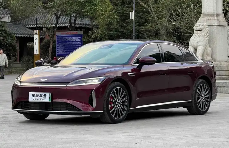 Fulwin 风云A9L 2025 из Китая