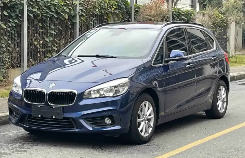 BMW 2 Series Active Tourer 2017 из Китая