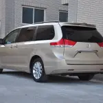 Toyota Sienna 2013 из Китая