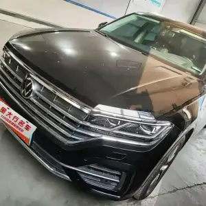 Volkswagen Touareg 2021 из Китая