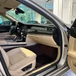 BMW 7 Series 2011 из Китая