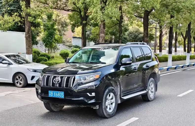 Toyota Prado (Import) 2013 из Китая