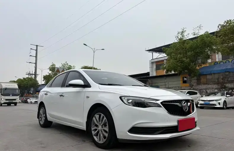 Buick Excelle 2019 из Китая
