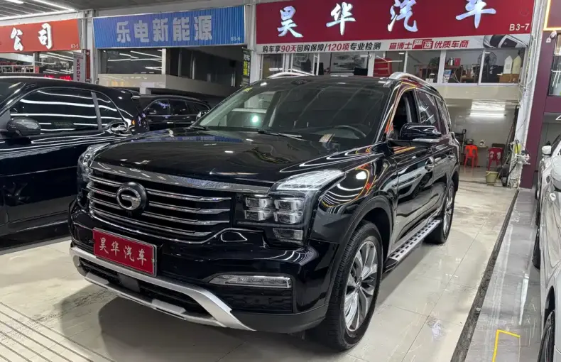 GAC Motor Trumpchi GS8 2017 из Китая