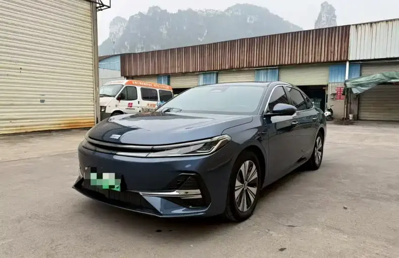 Galaxy 银河A7 2025 из Китая