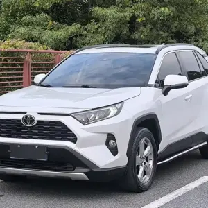 Toyota RAV4 2021 из Китая
