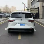 Toyota Sienna 2024 из Китая