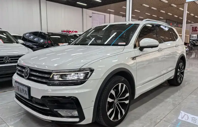 Volkswagen Tiguan L 2020 из Китая