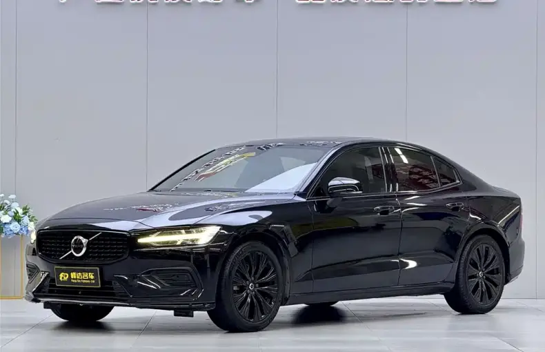 Volvo S60 2022 из Китая