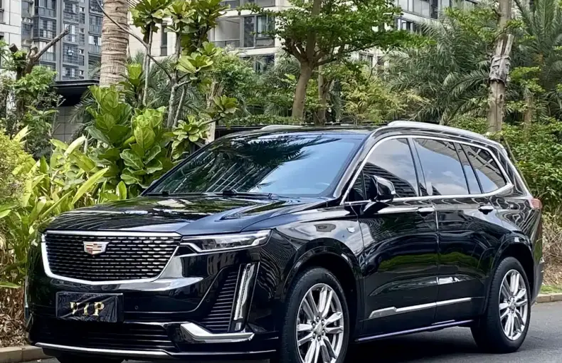 Cadillac XT6 2023 из Китая