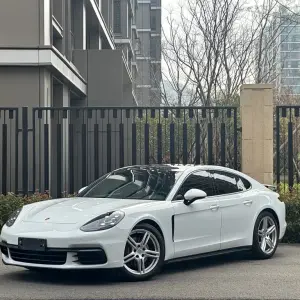 Porsche Panamera 2018 из Китая