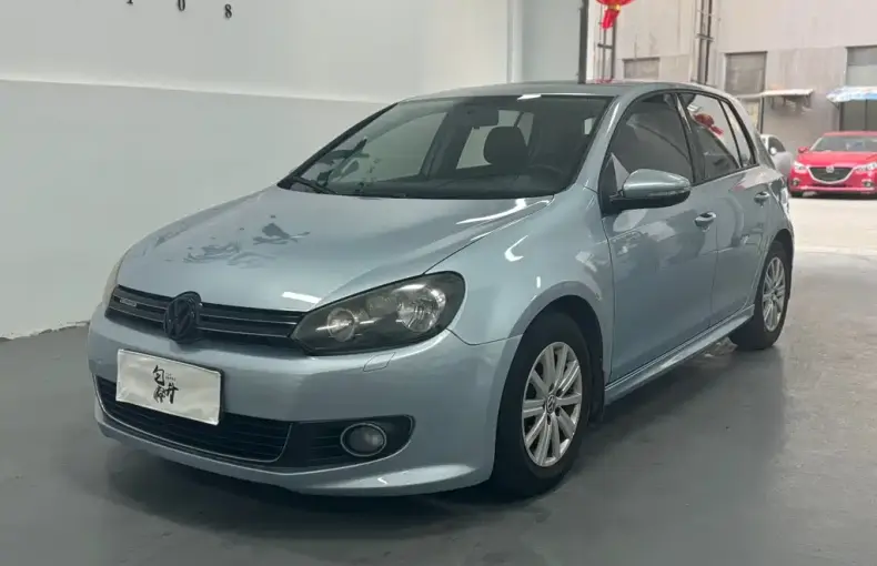 Volkswagen Golf 2012 из Китая