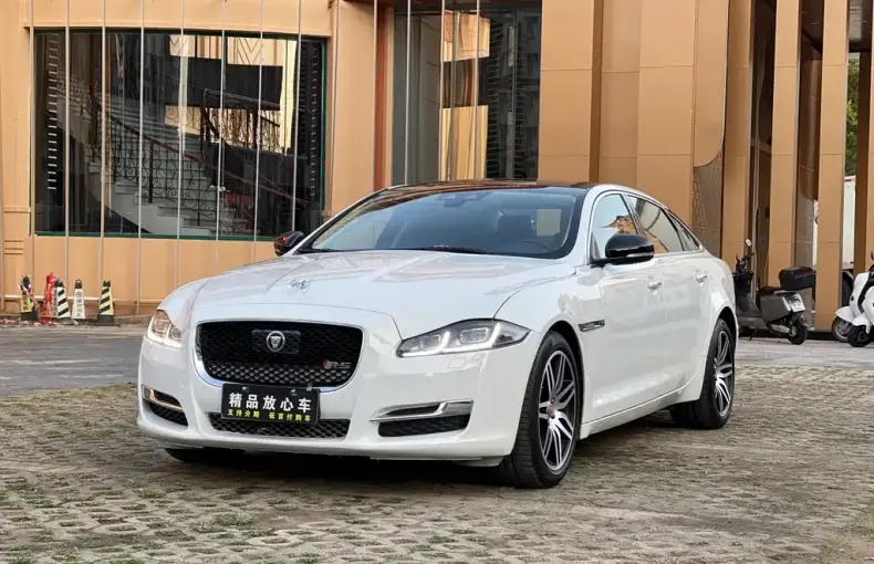 Jaguar XJ 2019 из Китая