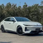 Changan UNI-V 2024 из Китая