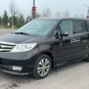 Honda Elysion 2014 из Китая