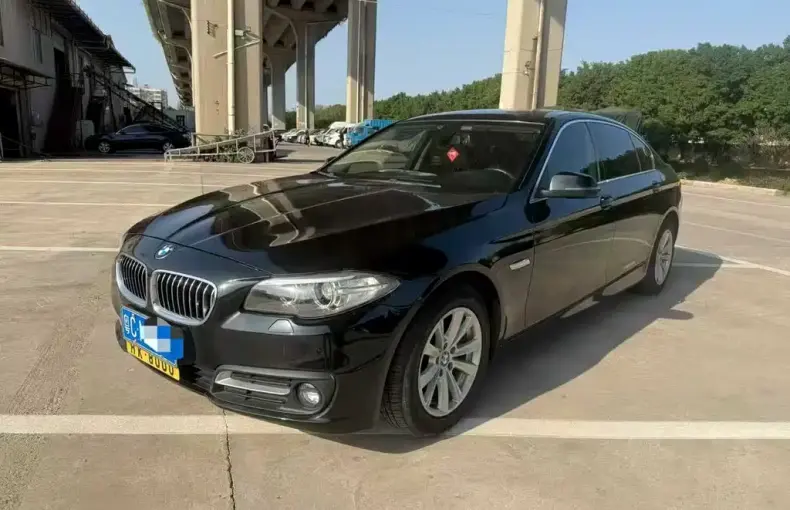 BMW 5 Series 2016 из Китая