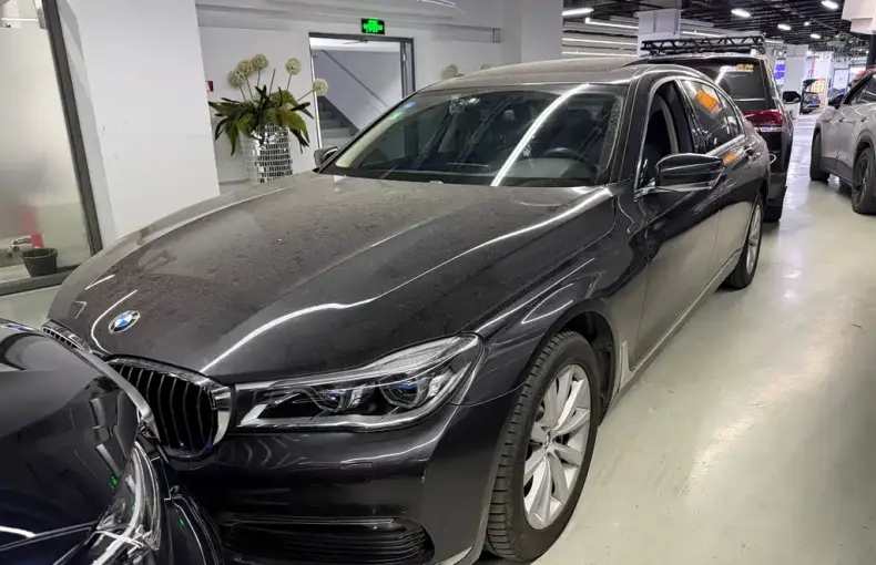 BMW 7 Series 2017 из Китая