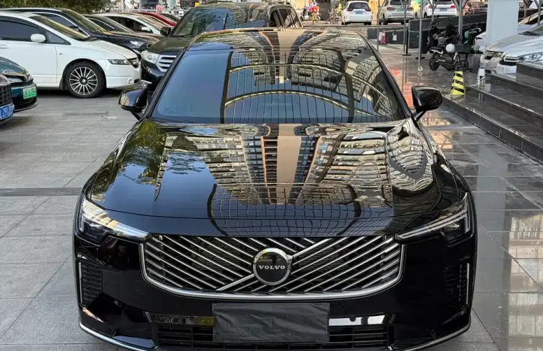 Volvo S90 2025 из Китая