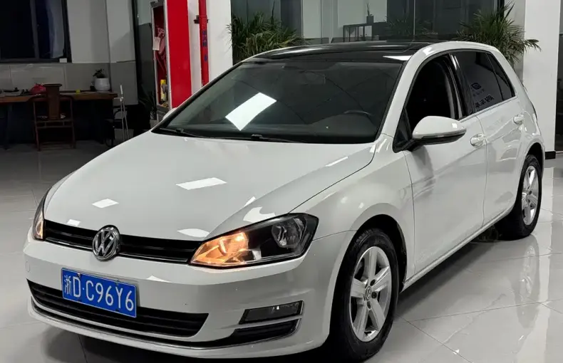 Volkswagen Golf 2016 из Китая